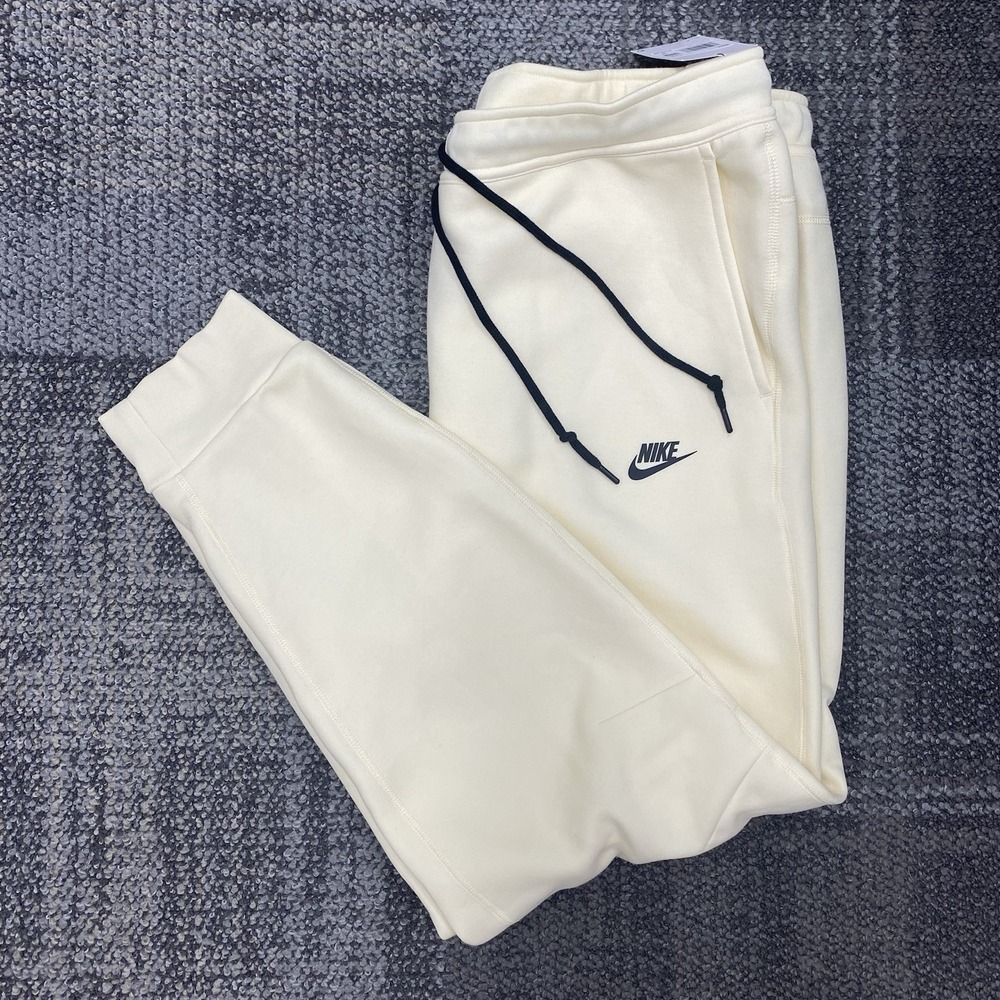 Nike NSW Tech Fleece‎ 'Coconut Milk/Black' Joggers Men's Size XXL FB8002-113